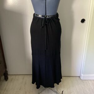 Barbara Lesser size L maxi skirt black